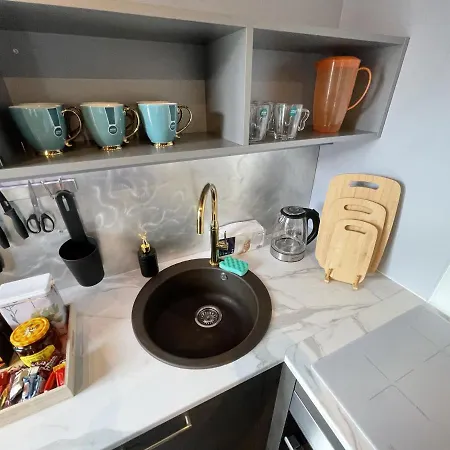 Bermuuda Family Пайде